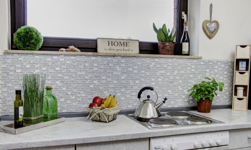 Piastrella di mosaico dipinta a mano Backsplash di piastrelle Bianco traslucido Brick Mosaico di vetro Pietra di cristallo bianco MOS87-0111_m