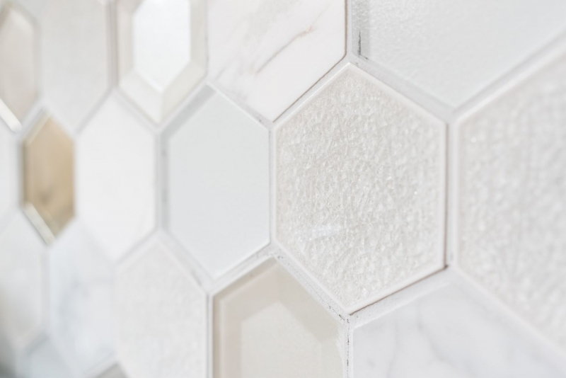 Piastrella di mosaico decorata a mano Backsplash di piastrelle Bianco traslucido Mosaico di vetro esagonale Pietra di cristallo 3D bianco MOS11E-66_m