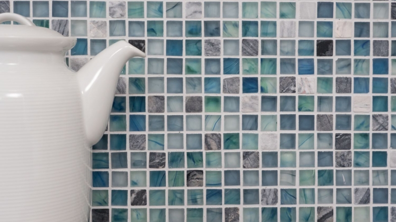 Piastrella di mosaico dipinta a mano Rivestimento traslucido verde blu Mosaico di vetro Pietra di cristallo Crema verde blu MOS92-XCR1501_m