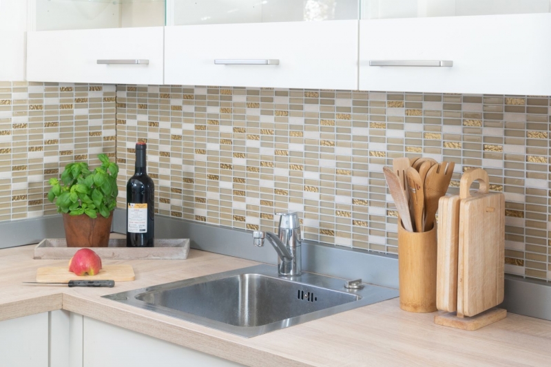 Piastrella di mosaico dipinta a mano Backsplash di piastrelle Barre traslucide in oro bianco Mosaico di vetro Pietra di cristallo in oro bianco opaco MOS87-1202_m