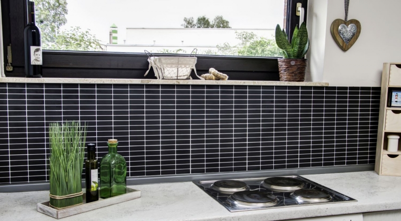 Mosaico ceramico aste nero opaco mosaico parete cucina MOS24-0311_f