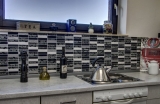 Piastrella di mosaico per cucina traslucida nera Mosaico di vetro rettangolare Crystal stone nero MOS87-39_f
