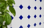 Mosaico dipinto a mano in ceramica ottagonale bianco opaco blu cobalto lucido MOSOcta-180_m