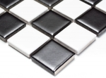 Mosaico dipinto a mano in ceramica a scacchiera nero bianco opaco MOS18-0305_m