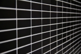 Campione a mano di piastrelle di mosaico in ceramica aste nero opaco mosaico muro cucina alzatina MOS24-0311_m
